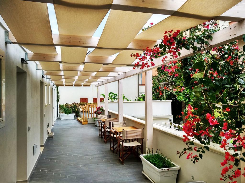 Mina Accomodation Тропеа Екстериор снимка