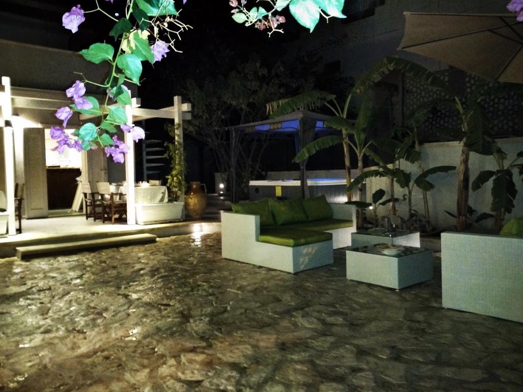 Mina Accomodation Тропеа Екстериор снимка