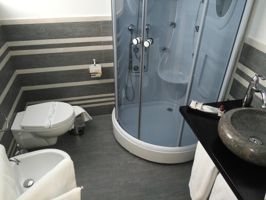 Mina Accomodation Тропеа Екстериор снимка